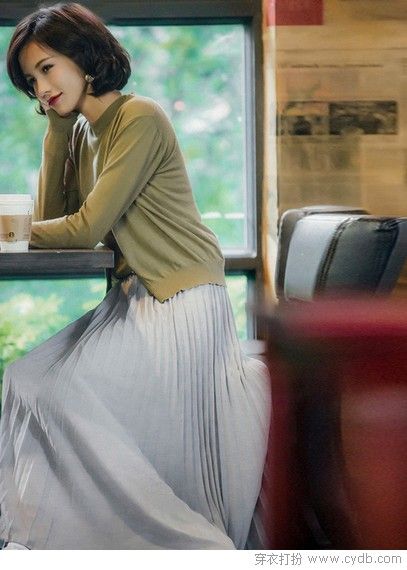 這些半身裙,搭配什么上衣都好看!